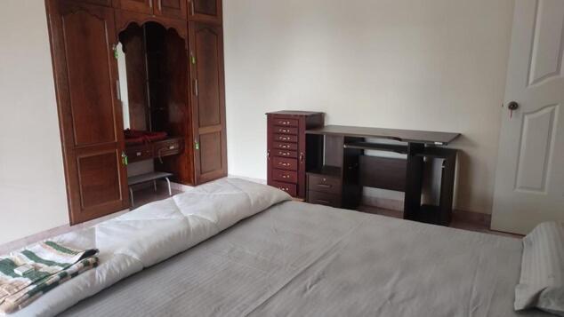 Silver Oaks Flat Sc Golf Links Road Kowdiar Thiruvananthapuram By Probity Ventures Kültér fotó