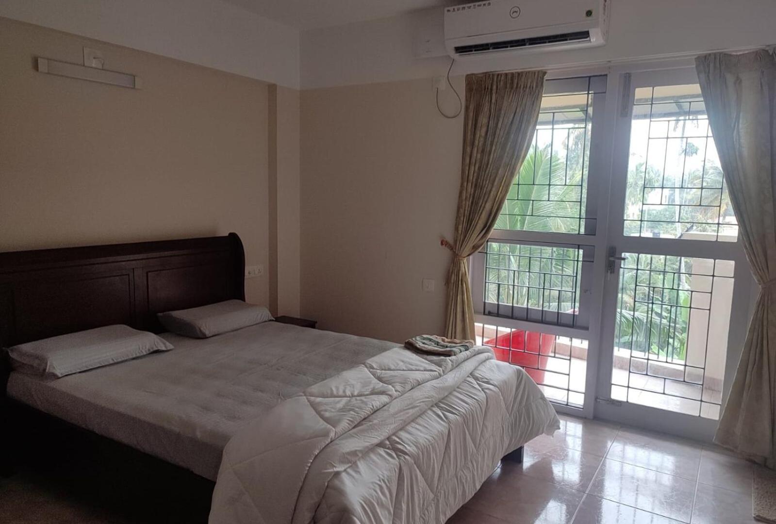 Silver Oaks Flat Sc Golf Links Road Kowdiar Thiruvananthapuram By Probity Ventures Kültér fotó