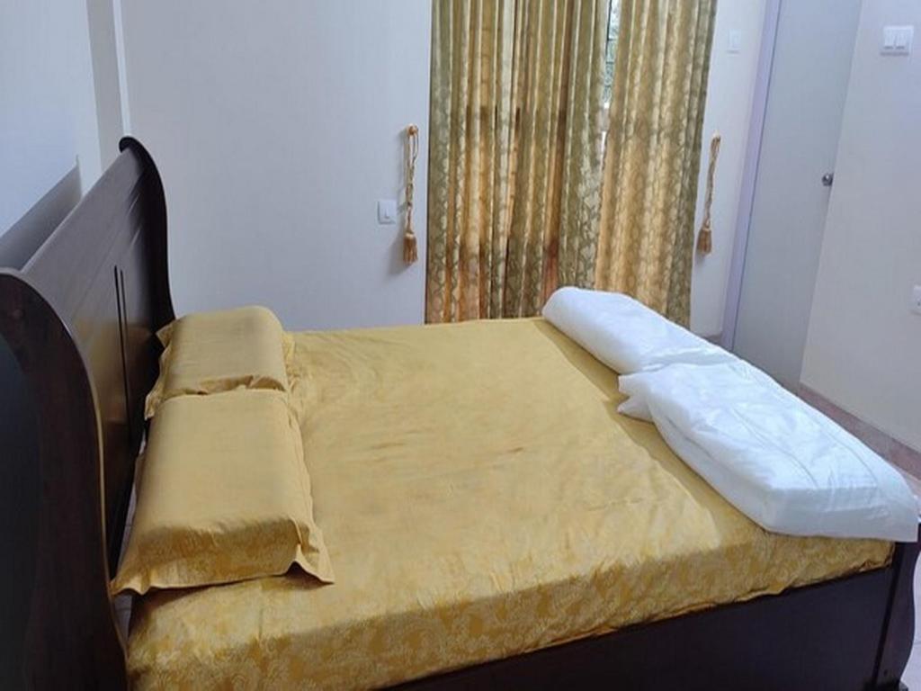 Silver Oaks Flat Sc Golf Links Road Kowdiar Thiruvananthapuram By Probity Ventures Kültér fotó